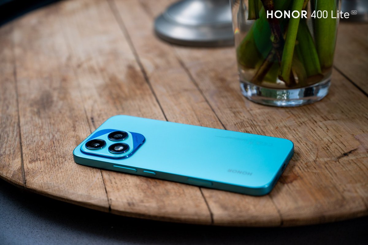 🚨Nthabi, check this out! 👀

Stand a chance to win the #HONOR400Lite 😍

All you need to do is guess which network providers you can buy the #HONOR400Lite from and how much 🙋‍♀️

Use #HONOR400Lite