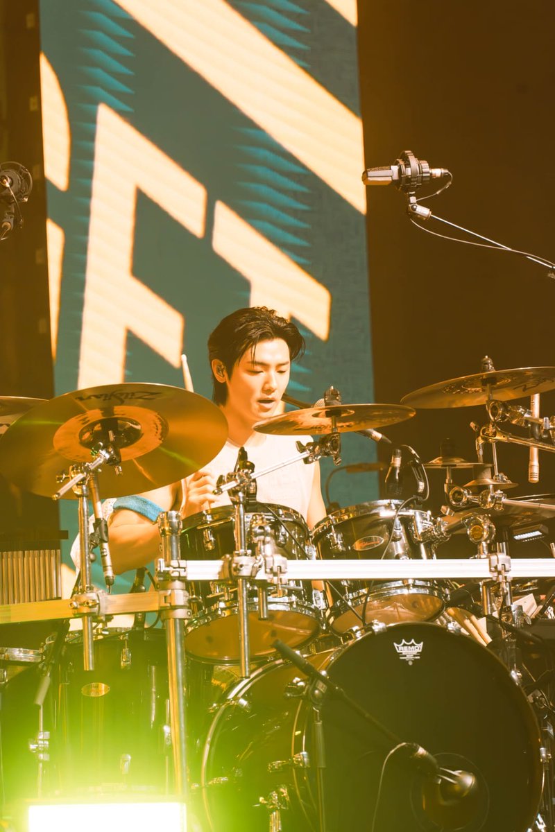 Lo-Fi Entertainment tweet media