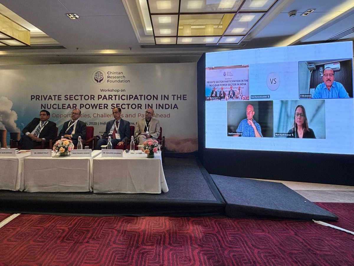 ChintanResearch's tweet image. #CRFLive
The third panel on #NuclearTechnology in Diplomacy keeping in mind international collaborations, technology transfer and fuel security is moderated by Dr. Debajit Palit, Centre Head, Chintan Research Foundation, bringing together esteemed experts, Mr. David Santoro,…
