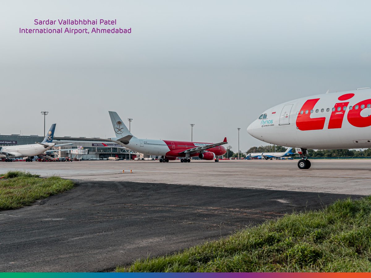 #AhmedabadAirport buzzing with widebody action on a busy day.
Perfect spot for AV geeks to catch some global tails lined up on the tarmac.

#SVPIA #Ahmedabad #Airport #Aviation #AVGeek