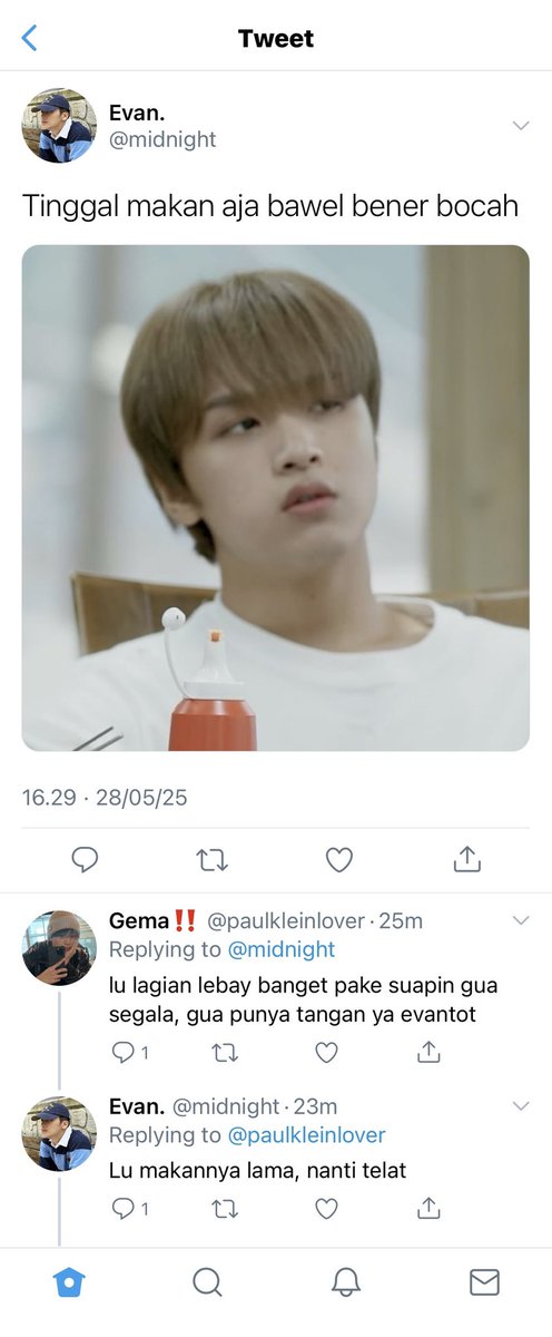 soublmate's tweet image. HTS (Hubungan Tak Senonoh).

Markhyuck two tweets au by @soublmate.