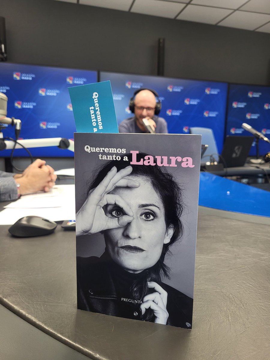 La Cadiera (@lacadiera_) on Twitter photo Nos encanta tener otra vez por los estudios a <a href="/luisrabanaque/">Luis Rabanaque</a> para presentarnos 'Queremos tanto a Laura'🩷. Un bonito homenaje a esta actriz que tanto echamos de menos.
Escúchale en directo⏯️cartv.es/aragonradio/ra… Nos encanta tener otra vez por los estudios a <a href="/luisrabanaque/">Luis Rabanaque</a> para presentarnos 'Queremos tanto a Laura'🩷. Un bonito homenaje a esta actriz que tanto echamos de menos.
Escúchale en directo⏯️cartv.es/aragonradio/ra…
