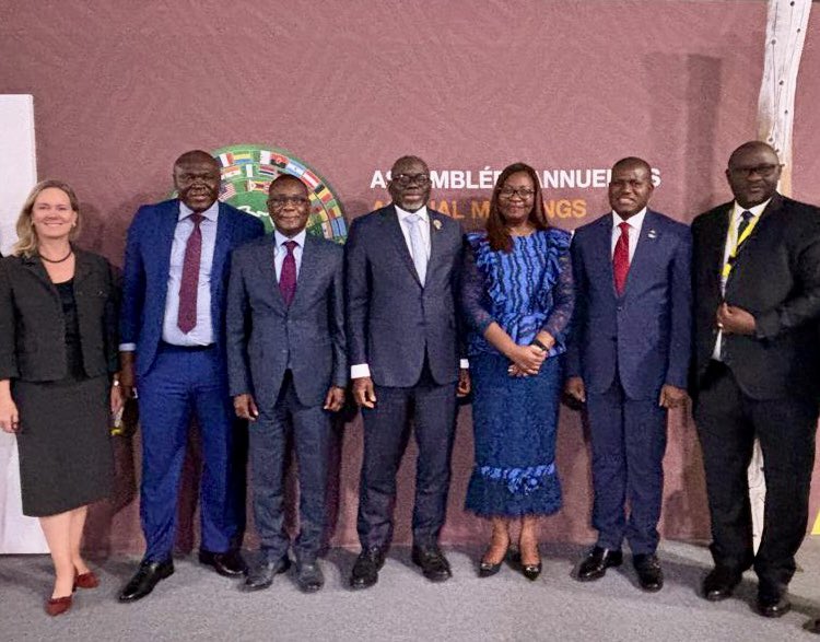 It was great to meet the delegation from Guinea Conakry 🇬🇳 here <a href="/AfDB_Group/">African Development Bank Group</a> Annual Meetings to discuss the aspirations of the country and the Bank’s role as a trusted partner. #AfDBAM2025