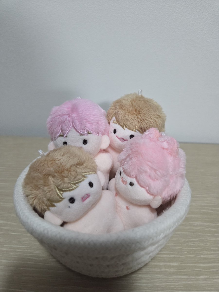 ๊น์ฐ๐ฏ (@nananini030809) on Twitter photo <a href="/daniel_chu_/">๋
๋ฆฌ์ธ๐</a> ์ ๋ ๋์ฐฉํ์ด์ ๊ท์๋ฏธ๋ค ๋๋ ์น๊ตฌ๋ค ์๊น ์์ธ ๋ฒ ์ธ ์ผ์ด ๋ง๋ญ? <a href="/daniel_chu_/">๋
๋ฆฌ์ธ๐</a> ์ ๋ ๋์ฐฉํ์ด์ ๊ท์๋ฏธ๋ค ๋๋ ์น๊ตฌ๋ค ์๊น ์์ธ ๋ฒ ์ธ ์ผ์ด ๋ง๋ญ?