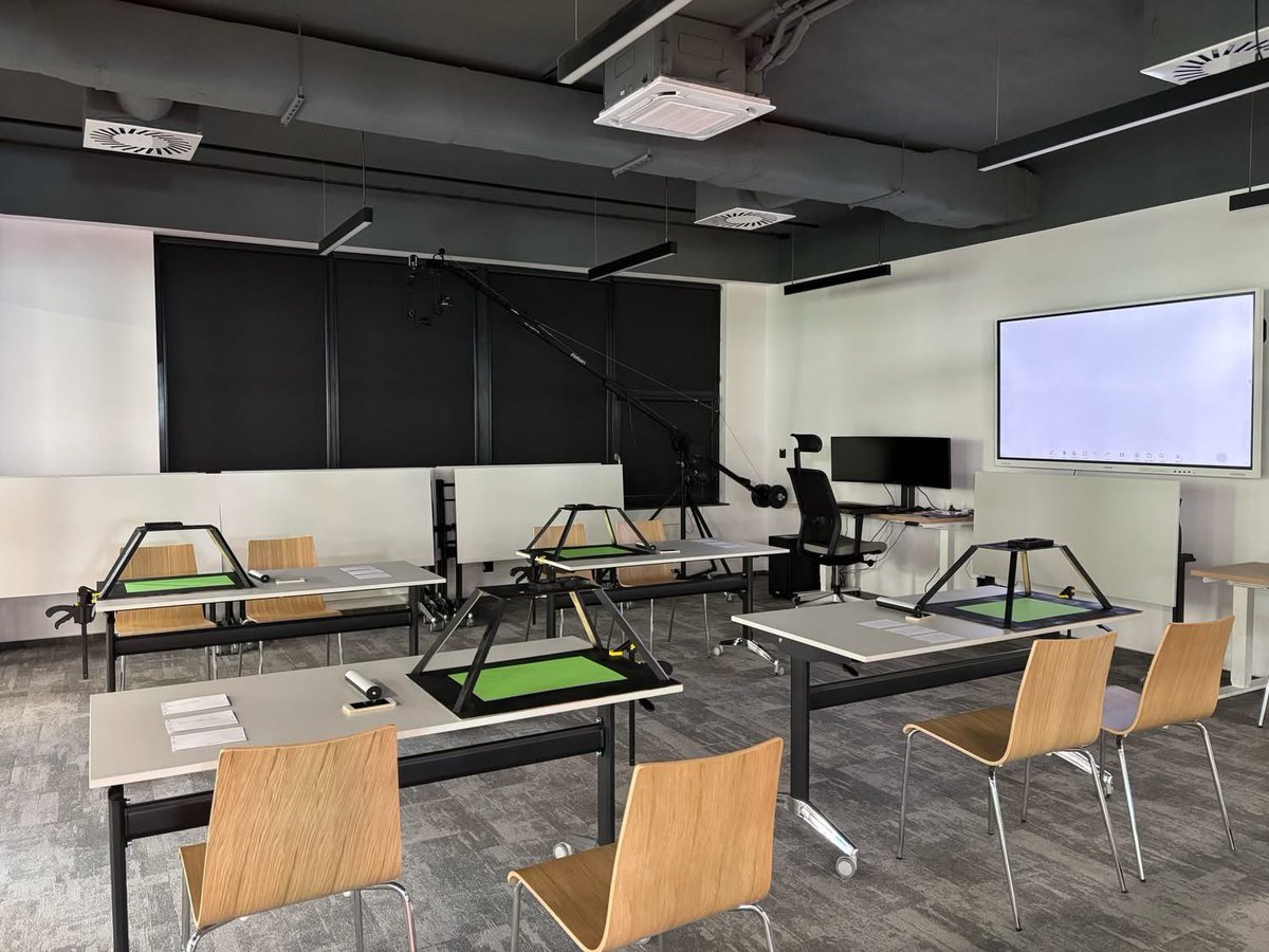 MiastoUrsynow's tweet image. #FabLab Ursynów przy #Dembowskiego 1 dziś od 14 do 20 dzień otwarty, w środku pracownie: stolarska, krawiecka, elektroniczna i multimedialna... via @RobertKempa75 facebook.com/share/p/1AT3ry…