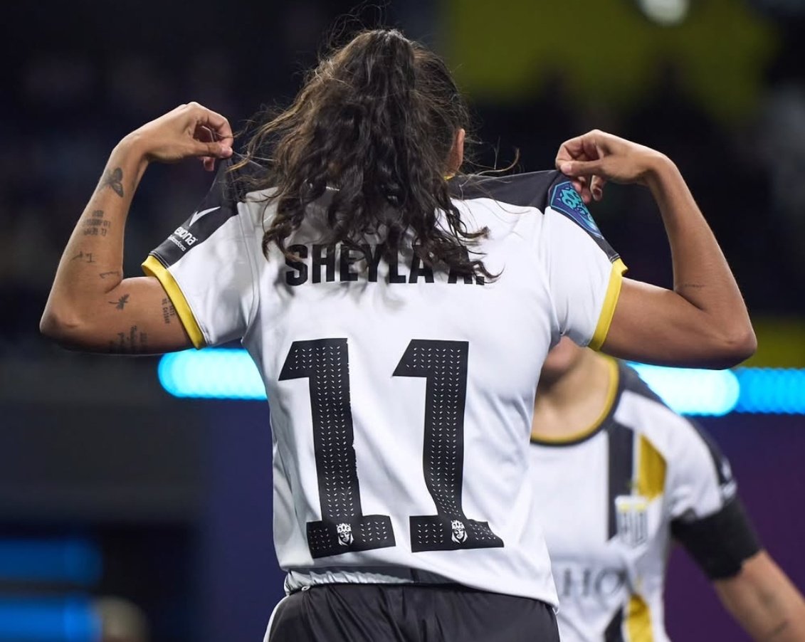 - Fue intercambiada por la 11.🌊
- Se quedó el número 11.
- Su primer gol fue el gol número 11 de PIO en el torneo.
- Marcó 11 goles en el torneo.

Ni planeado pasaba algo así, más si tenemos en cuenta que es una jugadora que no había marcado en Saiyans.

"My Cabra" Andrino.🐐