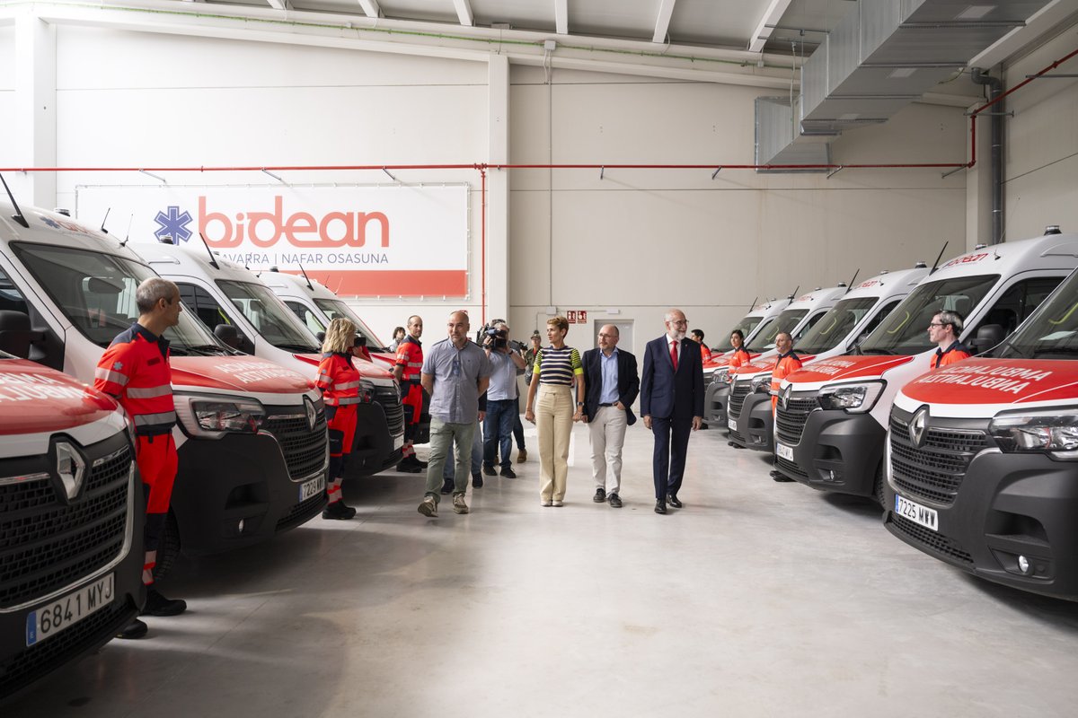 .<a href="/mavichina/">María Chivite / ❤️</a> destaca que con Bidean <a href="/gob_na/">Gobierno de Navarra</a> "refuerza una atención sanitaria más cercana y accesible”

➡️Comenzará su actividad este sábado, 31 de mayo, con 432 profesionales y una flota de 110 ambulancias

<a href="/salud_na/">Salud - Osasuna</a> 
<a href="/FdoDominguezC/">Fernando Dominguez C</a> 
<a href="/bideansalud/">BIDEAN Salud Navarra | Nafar Osasuna</a> 

📎Info: navarra.es/es/-/nota-pren…