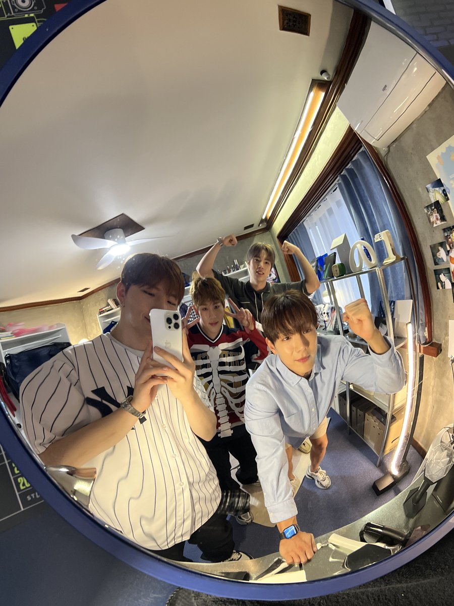 ๋ชฌ์คํ์์ค_MONSTA X (@officialmonstax) on Twitter photo ๐ธ
250528 #๋ชฌ์คํ์์ค #์
๋ #๋ฏผํ #๊ธฐํ #์ฃผํ
๐๐๐๐๐๐ ๐ ๐๐ก๐ ๐๐๐ญ๐ก ๐๐ง๐ง๐ข๐ฏ๐๐ซ๐ฌ๐๐ซ๐ฒ
๐๐๐-๐๐ ๐๐ญ๐จ๐ซ๐ <๐ด๐ถ๐ต๐ถ๐ณ๐ถ๐ฎ๐ผ๐ฌ>๐ชด
๋ชฌ์คํ์์ค์ ๋ชฌ๋ฒ ๋ฒ ๊ฐ ํจ๊ป ๋ง๋ ๊ณต๊ฐ ๐ด๐ถ๐ต๐ถ๐ณ๐ถ๐ฎ๐ผ๐ฌ
๋ฉค๋ฒ๋ค์ด ๋จ๊ธฐ๊ณ ๊ฐ ํ์ ์ ์ฐพ์๋ณด์ธ์ ๐
#SHOWNU #MINHYUK #KIHYUN #JOOHONEY ๐ธ
250528 #๋ชฌ์คํ์์ค #์
๋ #๋ฏผํ #๊ธฐํ #์ฃผํ
๐๐๐๐๐๐ ๐ ๐๐ก๐ ๐๐๐ญ๐ก ๐๐ง๐ง๐ข๐ฏ๐๐ซ๐ฌ๐๐ซ๐ฒ
๐๐๐-๐๐ ๐๐ญ๐จ๐ซ๐ <๐ด๐ถ๐ต๐ถ๐ณ๐ถ๐ฎ๐ผ๐ฌ>๐ชด
๋ชฌ์คํ์์ค์ ๋ชฌ๋ฒ ๋ฒ ๊ฐ ํจ๊ป ๋ง๋ ๊ณต๊ฐ ๐ด๐ถ๐ต๐ถ๐ณ๐ถ๐ฎ๐ผ๐ฌ
๋ฉค๋ฒ๋ค์ด ๋จ๊ธฐ๊ณ ๊ฐ ํ์ ์ ์ฐพ์๋ณด์ธ์ ๐
#SHOWNU #MINHYUK #KIHYUN #JOOHONEY