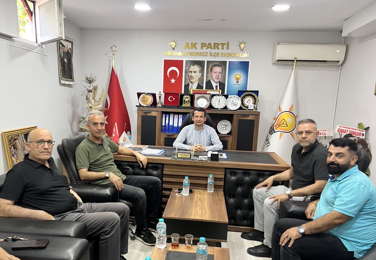 Mehmet Fatih OLGUN (@m_fatiholgun) on Twitter photo 📍Ak Parti Adıyaman Merkez İlçe Başkanlığı
Önceki Adıyaman Aile ve Sosyal Hizmetler İl Müdürü, Aile Ve Sosyal Hizmetler Bakanlığı Uzmanı <a href="/FHMCELIK/">Fehmi Çelik</a> ‘e ziyaretlerinden ve ilimize yaptığı hizmetlerden dolayı teşekkür ediyoruz.
<a href="/tcailesosyal/">T.C. Aile ve Sosyal Hizmetler Bakanlığı</a> <a href="/abuyukgumus/">Ahmet Büyükgümüş</a> <a href="/hakanaksu058/">Hakan AKSU 🇹🇷</a> <a href="/farukaytek/">Faruk Aytek</a> 📍Ak Parti Adıyaman Merkez İlçe Başkanlığı
Önceki Adıyaman Aile ve Sosyal Hizmetler İl Müdürü, Aile Ve Sosyal Hizmetler Bakanlığı Uzmanı <a href="/FHMCELIK/">Fehmi Çelik</a> ‘e ziyaretlerinden ve ilimize yaptığı hizmetlerden dolayı teşekkür ediyoruz.
<a href="/tcailesosyal/">T.C. Aile ve Sosyal Hizmetler Bakanlığı</a> <a href="/abuyukgumus/">Ahmet Büyükgümüş</a> <a href="/hakanaksu058/">Hakan AKSU 🇹🇷</a> <a href="/farukaytek/">Faruk Aytek</a>
