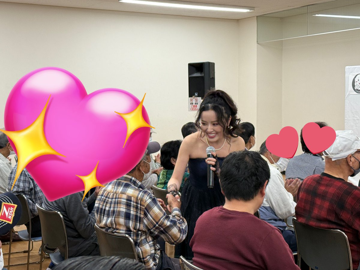 gakuendo's tweet image. 昨日のエコス境キャンペーン！✨

桐生華名さん、美里里美さん、岡田しのぶさんが登場🎤

18時30分〜は岡田しのぶさんのインターネットサイン会も開催されました✍️

ご来場いただいた皆様、配信で応援してくださった皆様、ありがとうございました！😊💖

#桐生華名 #美里里美 #岡田しのぶ