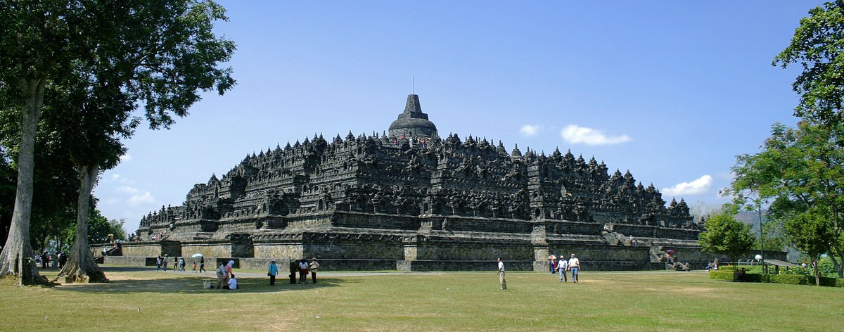 NY29 (@bhaashaa) on Twitter photo Indonesia is a country in Southeast Asia and Oceania between Indian and Pacific oceans. Indonesia is the world’s largest archipelago with 17,000 to 18,000 islands. Borobudur temple is a shrine to Buddha, built during the reign of the Sailendra Dynasty.
<a href="/School29Eagles/">Oak Tree Road School</a> Indonesia is a country in Southeast Asia and Oceania between Indian and Pacific oceans. Indonesia is the world’s largest archipelago with 17,000 to 18,000 islands. Borobudur temple is a shrine to Buddha, built during the reign of the Sailendra Dynasty.
<a href="/School29Eagles/">Oak Tree Road School</a>