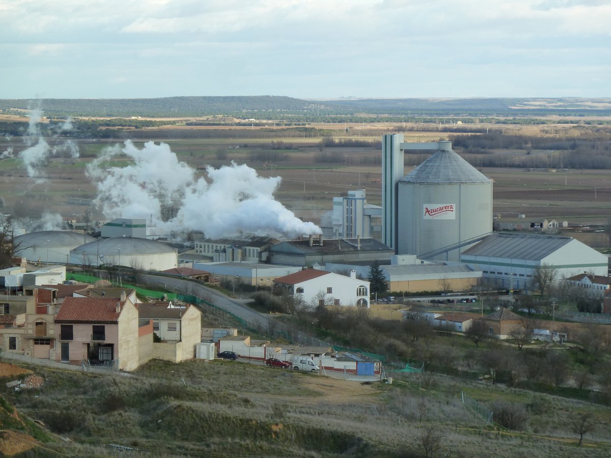 upacastillayleon (@upacyl) on Twitter photo Ante el anuncio de cierre por parte de Azucarera de la fábrica de La Bañeza...UPA CyL pide a <a href="/jcyl/">Junta de Castilla y León</a> que actúe con firmeza para que la filial británica devuelva todos los fondos públicos recibidos desde Castilla y León. Más información en: upacastillayleon.es Ante el anuncio de cierre por parte de Azucarera de la fábrica de La Bañeza...UPA CyL pide a <a href="/jcyl/">Junta de Castilla y León</a> que actúe con firmeza para que la filial británica devuelva todos los fondos públicos recibidos desde Castilla y León. Más información en: upacastillayleon.es