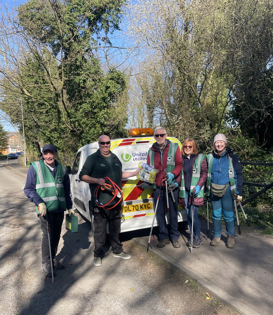 Merseyside volunteer group Friends of Bluebell Woods receive equipment donation to help tidy woodland space along the banks of Fazakerley Brook thanks to United Utilities Community Fund #communityfund