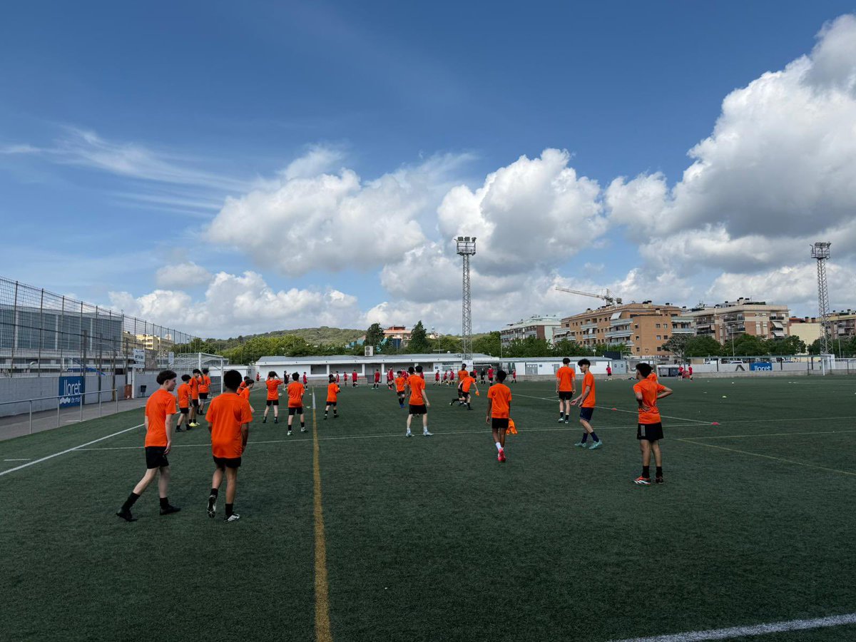 Wren Academy Finchley PE tweet media