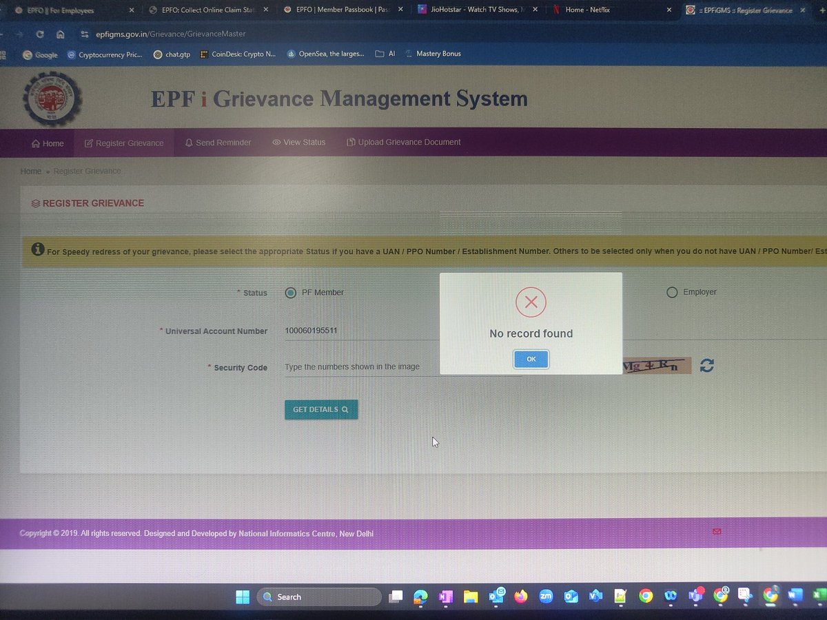 AchyuthMail's tweet photo. @epfoyelahanka @socialepfo @mygovindia @PMOIndia @mygovindia it's been more than 3 months my wife's epfo claim is rejecting for unknown reasons, visited epf office no proper response, raising grievance,says no records found. https://t.co/fAB1F1h6ll