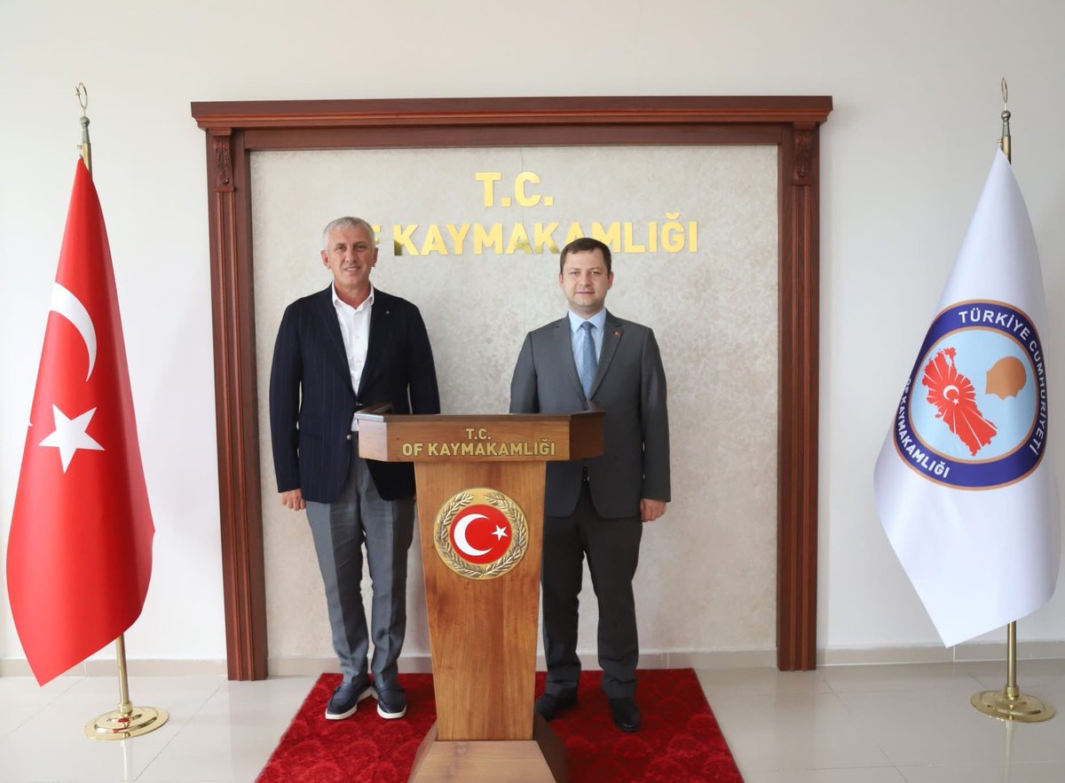 Salim Salih Sarıalioğlu 🇹🇷 (@bbsarialioglu) on Twitter photo İlçe Kaymakamımız Sn. <a href="/yigitydemirer/">Yiğit Yaşar Demirer</a> Cumhurbaşkanlığı Kararnamesi ile Bitlis ili Tatvan Kaymakamlığına atanmıştır.
Yaklaşık üç yıl boyunca birlikte çalışmaktan keyif aldığımız değerli kaymakamımıza ilçemize hizmetleri için teşekkür ediyor, yeni görevlerinde başarılar diliyorum. İlçe Kaymakamımız Sn. <a href="/yigitydemirer/">Yiğit Yaşar Demirer</a> Cumhurbaşkanlığı Kararnamesi ile Bitlis ili Tatvan Kaymakamlığına atanmıştır.
Yaklaşık üç yıl boyunca birlikte çalışmaktan keyif aldığımız değerli kaymakamımıza ilçemize hizmetleri için teşekkür ediyor, yeni görevlerinde başarılar diliyorum.