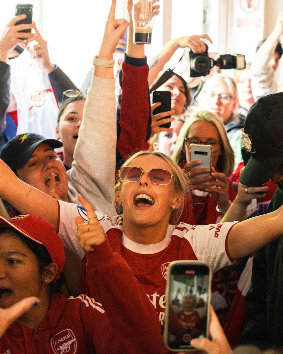 DocOmeiza's tweet photo. Today will Favor You!¡!
🔴⚪️🔴⚪️🔴⚪️🔴⚪️
#TwoTimeUWCLWinners
#COYG https://t.co/3IP18iuNDE