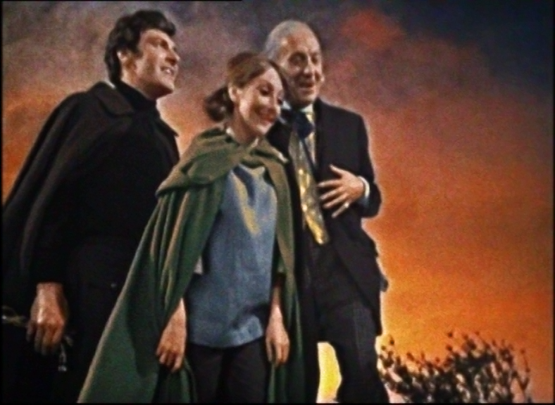 frombwtocolor's tweet image. "The Time Meddler" In Colour...  

#DoctorWho #Colorization #Colourisation #WilliamHartnell   

(done with both automatic and manual tools)