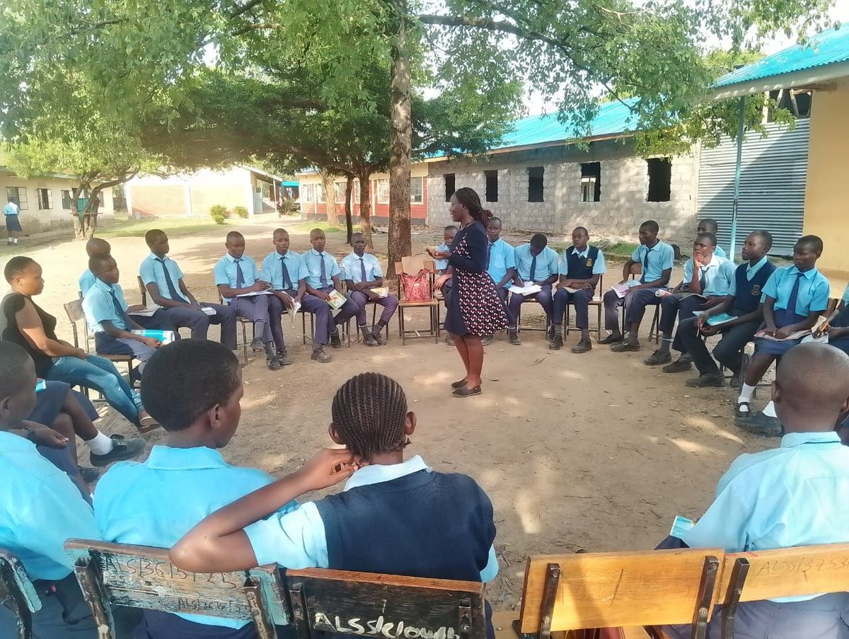 come_initiative's tweet photo. @Come_Initiative thrilled to take part in promoting #MentalWellness of AGYW including boys in schools. Through #JIJUE project, we promote MH wellness to help students build resilience,Manage stress and develop healthy coping mechanisms.
#Jijue
#MHEducation
#MentalHealthAwareness https://t.co/ppquP2xxl4