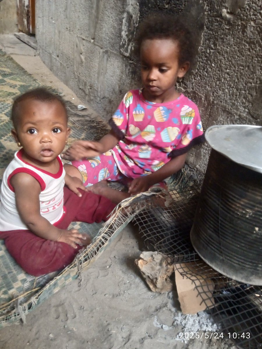 💔💔💔🍼🍉 Please, my friends, do not be stingy with your support and assistance to my family. My immigrant family is very tired. gofundme.com/f/Together-for…