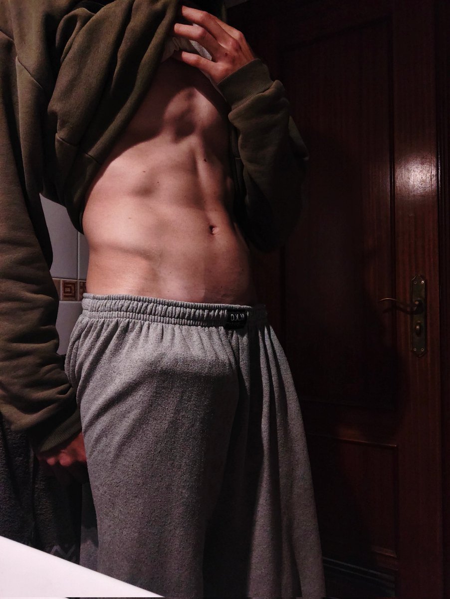 cornielle_13 tweet media