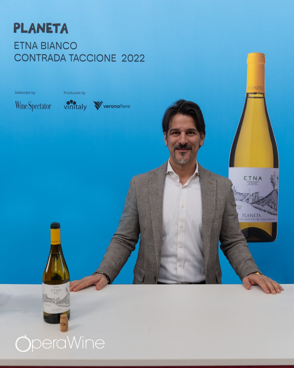 MyOperaWine's tweet photo. Here is the portrait of @PlanetaWinery , one of the great Italian producers selected by Wine Spectator for #operawine2025. During this year's Grand Tasting, they shared with guests their Etna Bianco Contrada Taccione 2022. Congratulations again!
#OperaWine #WineSpectator https://t.co/D2EKWI4NdY