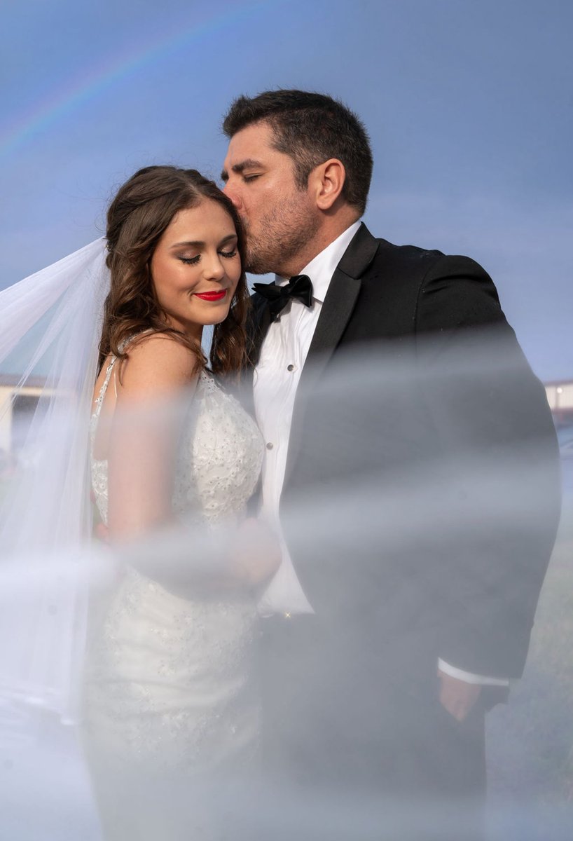 I took sometime away from helping so that we could focus on our wedding but the team has still been working. 

Kyiv was under heavy bombardment but w/ min destruction considering how much Russia threw at it. That’s due to the great work of UKR AD. 

We briefly hopped into Ukraine