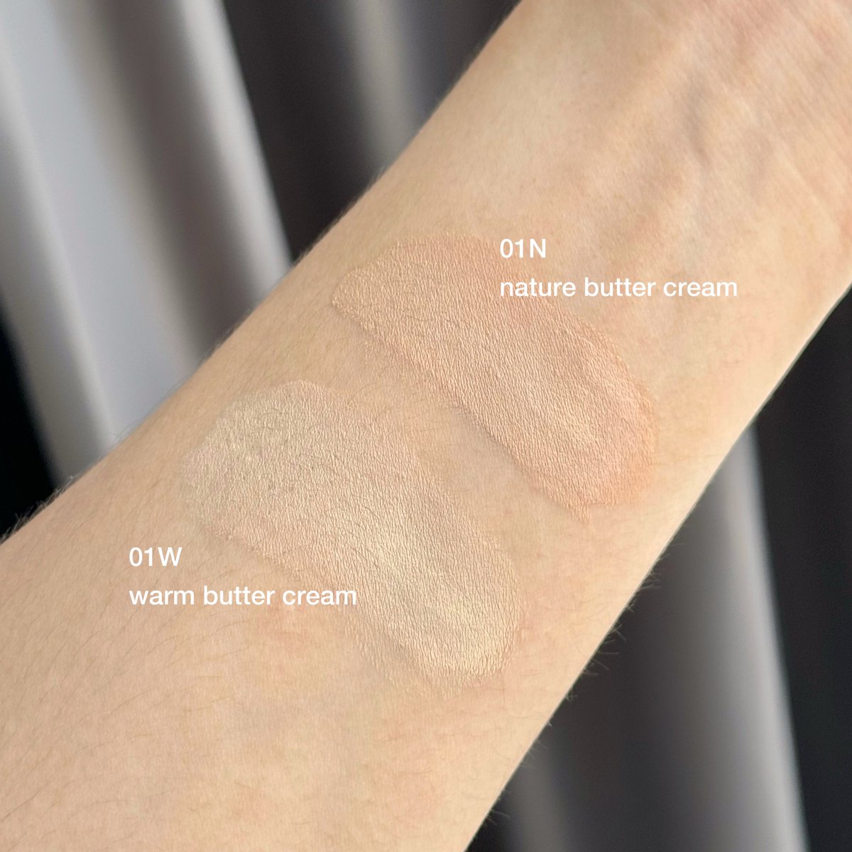 อยากป้ายยาคุชชั่น glad2glow คือควรแมสผิวสวยและดีมากจริงทั้งหมดนี้ในงบแค่ 300 มีทอนยกให้เป็น fav เลย ㅜㅡㅜ

-ผิวสวย กึ่งแมตต์ ไม่หยา เหมาะกับอากาศเมืองไทย
-เป็นคุชชั่นที่ everyday use คุมมันเก่งมาก ใช้จริงทุกวัน
-ปกปิดรอยกำลังดี ผิวเนียน กันน้ำ/เหงื่อ
-เหมาะกับผิวคนไทยมากกกก