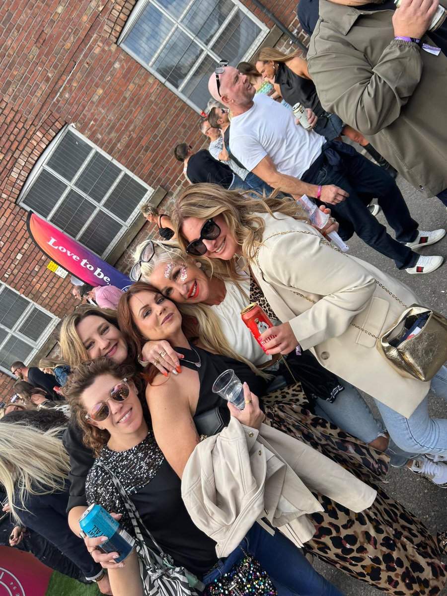 🎀HANNAH🎀 tweet media