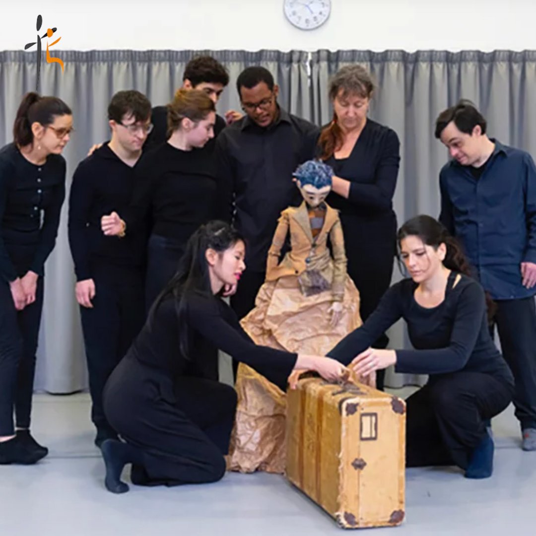 possible_echap's tweet photo. 🕊️Créer du lien par le mouvement

Chez La Possible Échappée, la danse est un outil de lien, de liberté, d’identité.
Chaque atelier est un espace d’écoute, d’échange et de création collective.

#lapossibleechapee #danseinclusive #ateliersartistiques #handicapetculture https://t.co/WtCobSt9rW