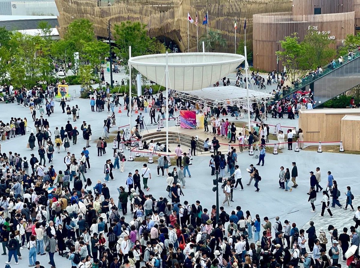 Noh_Jesu's tweet photo. 5/25は2025年大阪・関西万博「HARMONIA いのちと尊厳の祝祭フェスティバル」に登壇しました。
nTechを学んだ仲間たちが、芸術文化のジャンルにnTechを応用し、素晴らしい歌でメッセージを伝えるフェスティバルでした。
仲間のメッセージや歌を届ける姿に、心から感動しました。
私もDJとしてハルモニアの盛り上がりに参加し、日本の歌に込められた“共同体日本文明”の涙の意志を、多くの方々と共有できました。アメリカ館の目の前で、1945年8月15日の昭和天皇による終戦の意味と価値について話すことができ、とても嬉しかったです。

これから始まる「教育チャンピオン日本の時代」は、間違いなく到来しています。
全国からご参加くださった皆さま、本当にありがとうございました！