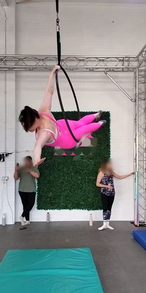 Kat Cauchiππππ¦π°π» (@k_cauchi) on Twitter photo Faves from this weekend's #AerialHoop workshop π©· <a href="/MissH10766947/">Miss H π¦π»</a> <a href="/poppygibsonuk/">Dr Poppy Gibson</a> <a href="/ExHT_nowPhase3/">Lorraine Schofield πββοΈ</a> <a href="/RachelH82471802/">Rachel Holt</a> Faves from this weekend's #AerialHoop workshop π©· <a href="/MissH10766947/">Miss H π¦π»</a> <a href="/poppygibsonuk/">Dr Poppy Gibson</a> <a href="/ExHT_nowPhase3/">Lorraine Schofield πββοΈ</a> <a href="/RachelH82471802/">Rachel Holt</a>