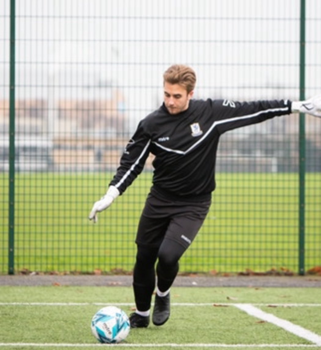 Player 1st UK tweet media