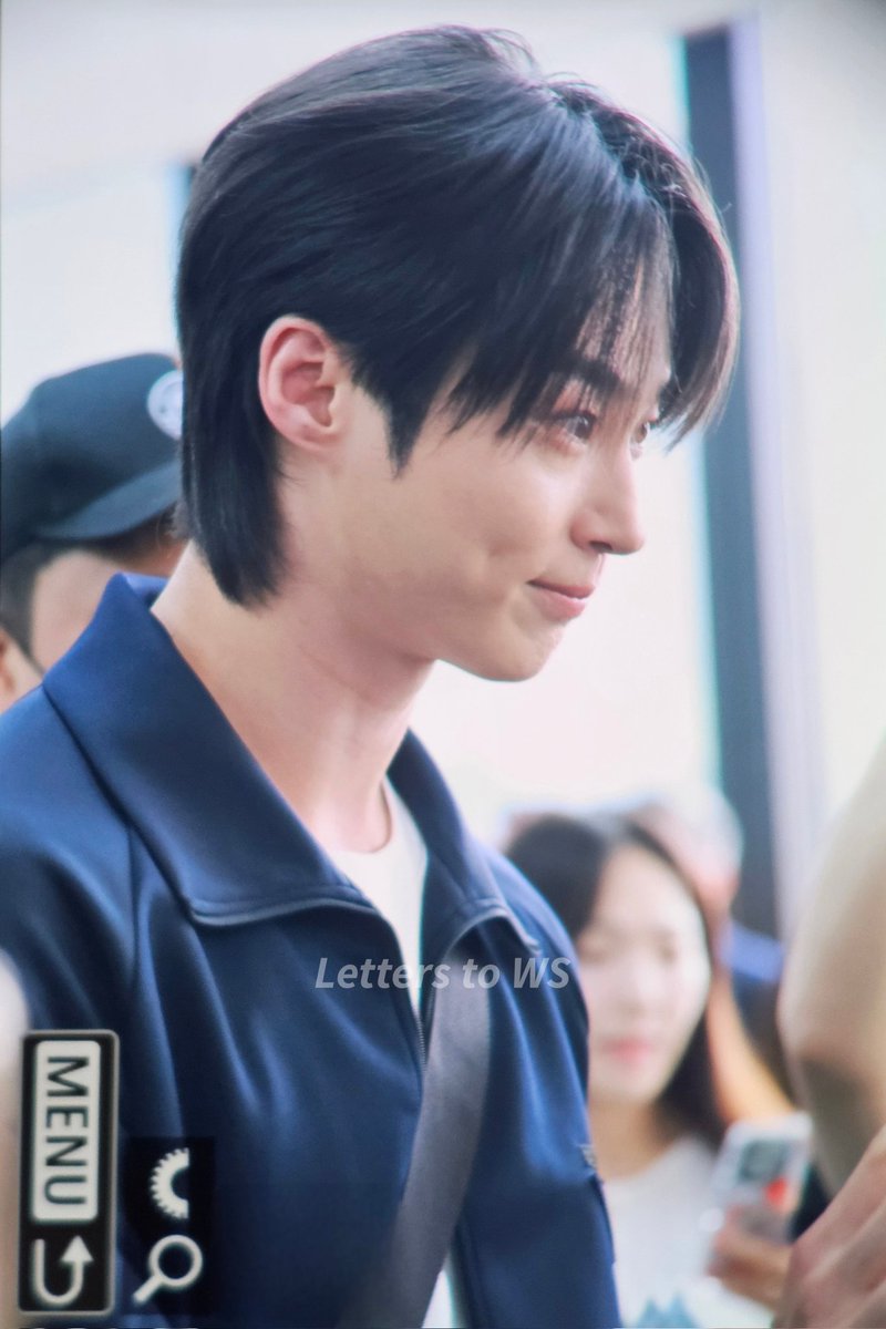 250528 김포공항

#변우석 #byeonwooseok