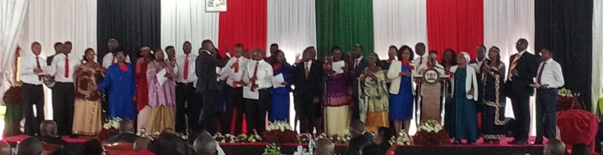 sirAntonny's tweet photo. Kenyan MPs and Ugandan delegation giving us a beautiful masterpiece 🥳
#NationalPrayerBreakfast2025
#NPB2025
#RiseandRebuild
#AYLFKenya https://t.co/zu0SFqFJO6
