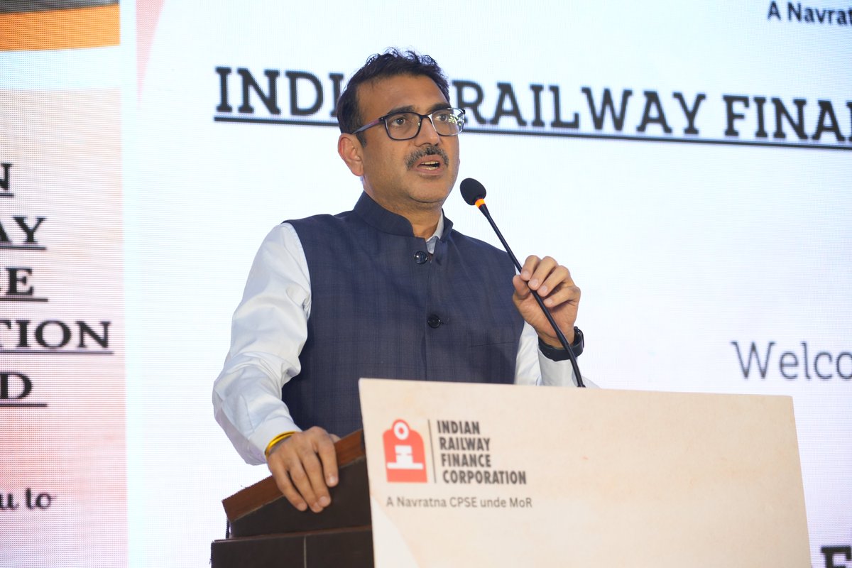 tcc_concept's tweet photo. Inaugural of 54EC Award &amp; Recognition event for the 𝐈𝐧𝐝𝐢𝐚𝐧 𝐑𝐚𝐢𝐥𝐰𝐚𝐲 𝐅𝐢𝐧𝐚𝐧𝐜𝐞 𝐂𝐨𝐫𝐩𝐨𝐫𝐚𝐭𝐢𝐨𝐧 (𝐈𝐑𝐅𝐂). We extend our sincere gratitude to 𝐒𝐡𝐫𝐢 𝐌𝐚𝐧𝐨𝐣 𝐊𝐮𝐦𝐚𝐫 𝐃𝐮𝐛𝐞𝐲, 𝐂𝐌𝐃 &amp; 𝐂𝐄𝐎 of IRFC, for entrusting us with this event. https://t.co/AtauGfOIMb