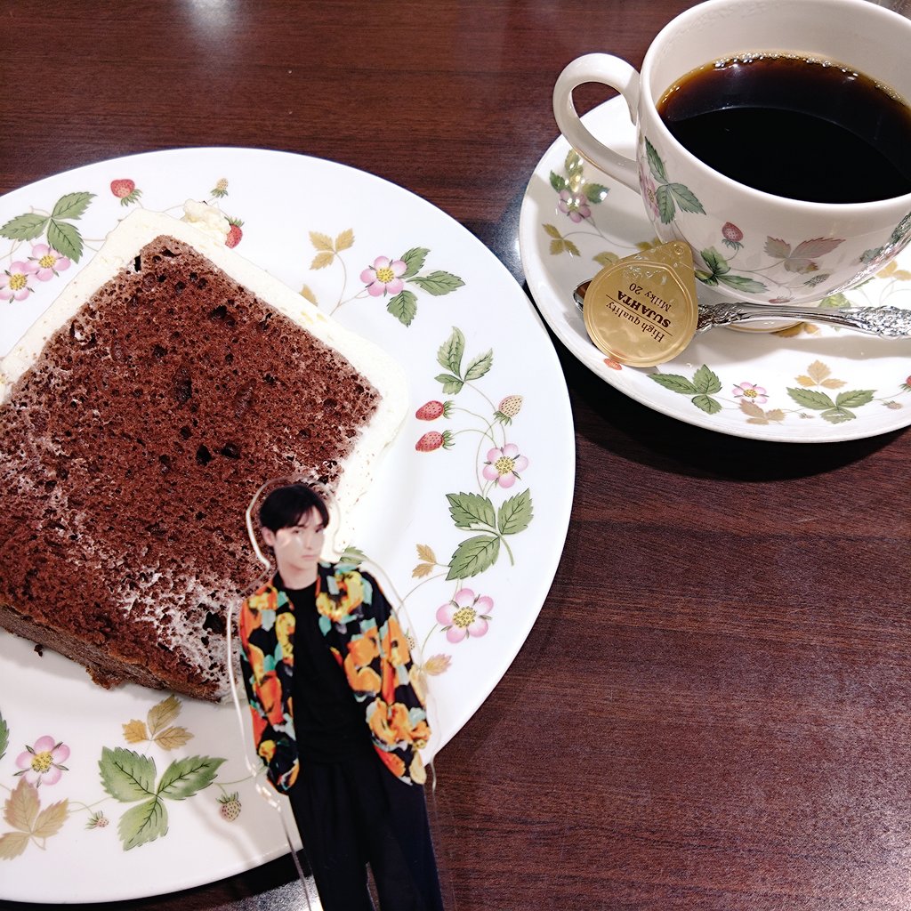 ゆん (@yunyun88te) / Posts and Replies / X
