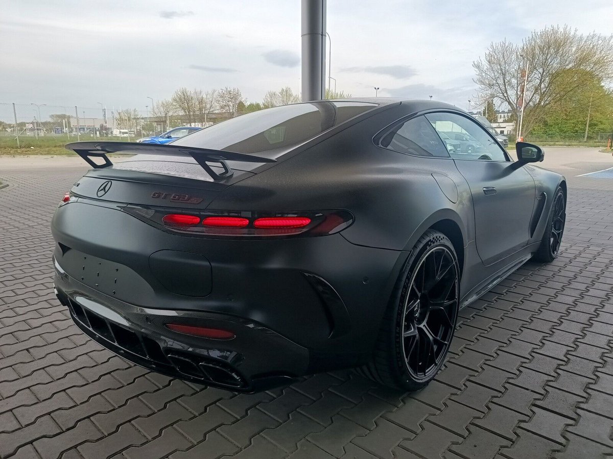 Mercedes-AMG GT 63 S E Coupe finished in Manufaktur Night Black