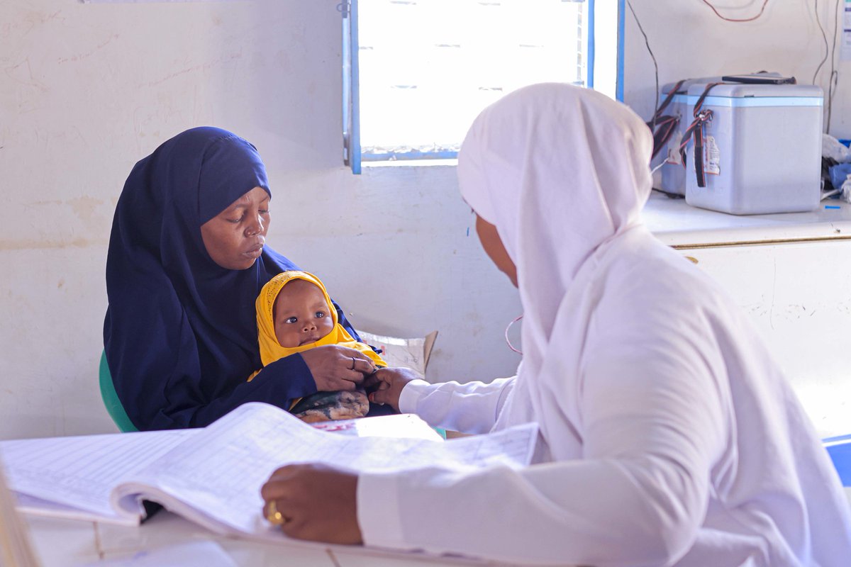 UNICEF Somalia (@unicefsomalia) on Twitter photo #UNICEF Somalia Representative <a href="/SaeedWafaa/">Wafaa ElFadil Saeed Abdelatef</a> visited Dayah Hospital in #Dhusamareeb, where <a href="/MoH_Galmudug/">Ministry of Health-Galmudug State</a>, working with #UNICEF and partners, provides essential health and nutrition services to children and families, ensuring access to life-saving care. #UNICEF Somalia Representative <a href="/SaeedWafaa/">Wafaa ElFadil Saeed Abdelatef</a> visited Dayah Hospital in #Dhusamareeb, where <a href="/MoH_Galmudug/">Ministry of Health-Galmudug State</a>, working with #UNICEF and partners, provides essential health and nutrition services to children and families, ensuring access to life-saving care.
