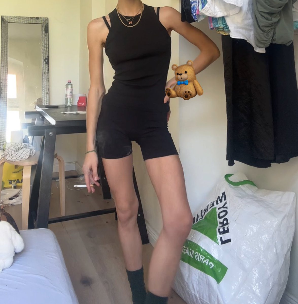 dollviolence's tweet photo. What Bmi I look like please answer https://t.co/SfgPG6jabB