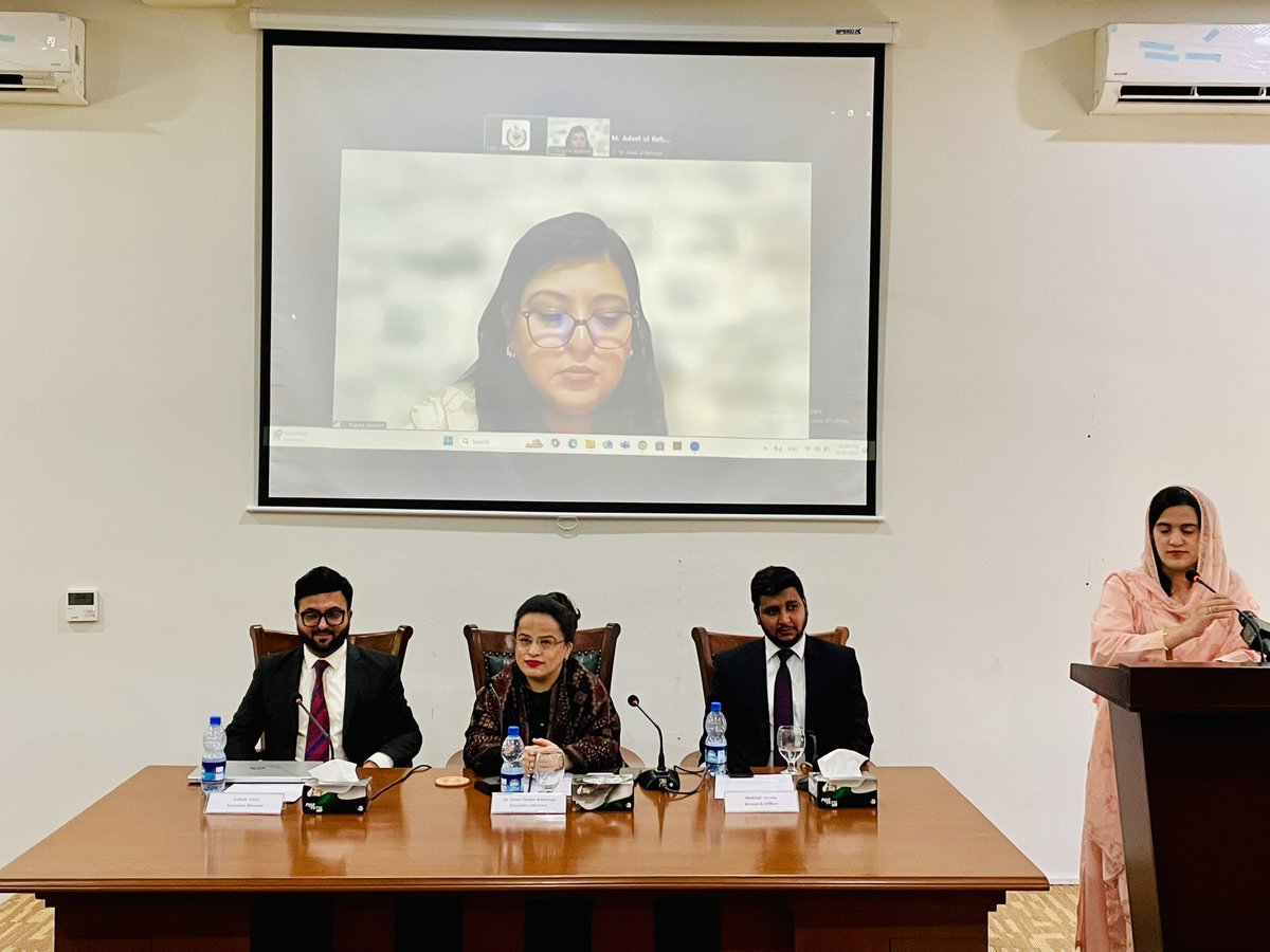 RimshaM62719126's tweet image. Session-I of our 3-day workshop + Joint Seminar with NIMA has successfully concluded!
#YoumeTakbeer 
#StrategicStability
@AsmaKhawaja5 
@ciss_ajk