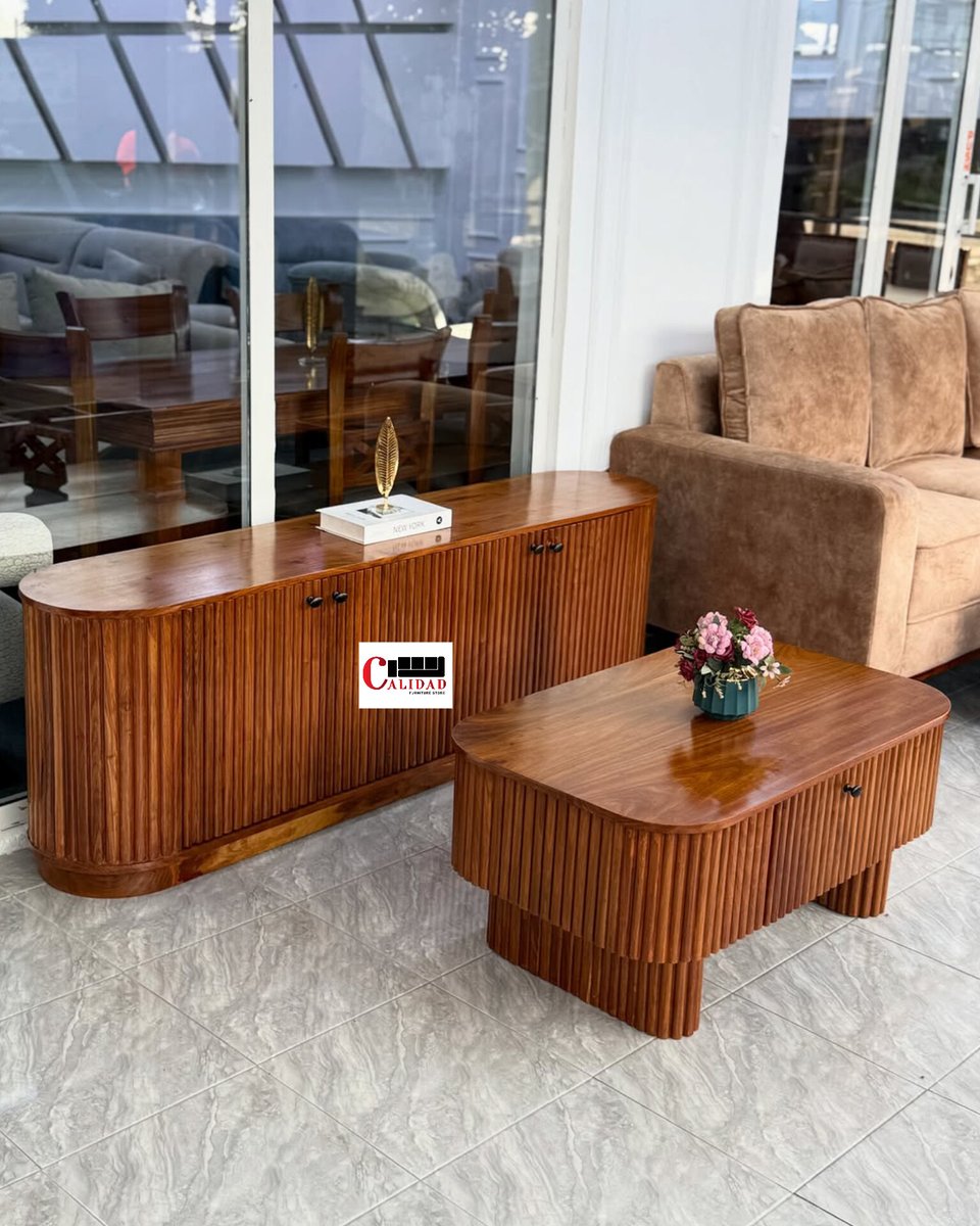 calidad_f_s's tweet image. A masterpiece that holds masterpieces🔥
#TVStandGoals #EntertainmentCorner #ScreenPerfection #HomeCinemaVibes #StyleMeetsFunction #BingeWatchStation #LivingRoomEssentials #ModernFurnitureMagic #ElevateYourScreen #WhereMoviesComeAlive #TVStandAesthetic #HomeStyleUpgrade