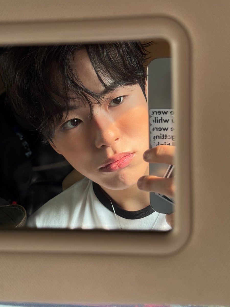 lovelyjaehyuk_'s tweet photo. 250528 weverse [post] #윤재혁 https://t.co/KcKVdi2elY