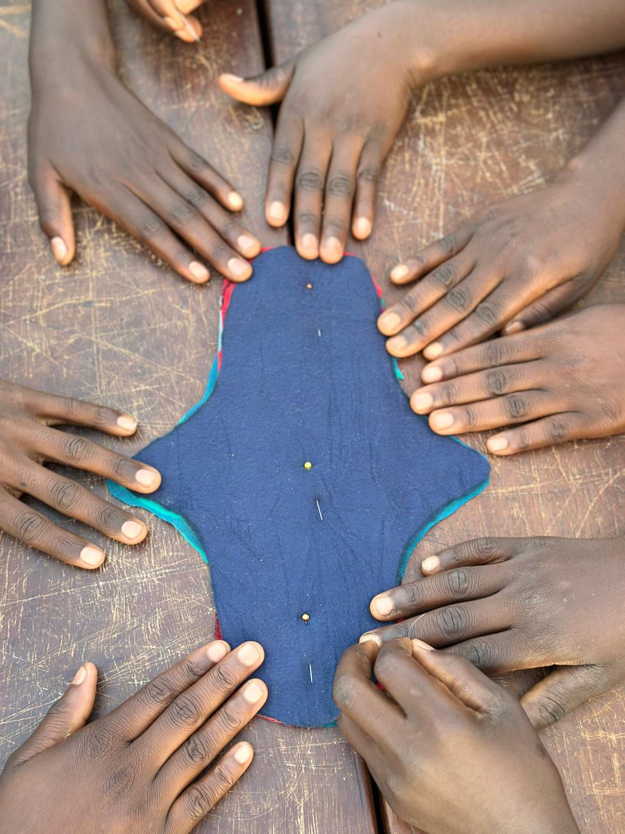 connectcareug's tweet photo. 🩸 Menstruation matters. So does dignity.
📍 Namutumba, Uganda
This #MenstrualHygieneDay, we stitch pads &amp; break stigma—one girl, one community at a time.
Join us.
#ConnectCareUganda #PeriodPoverty #PadsPowerPolicy #MHM #EndPeriodStigma https://t.co/vvi9vie3Mz