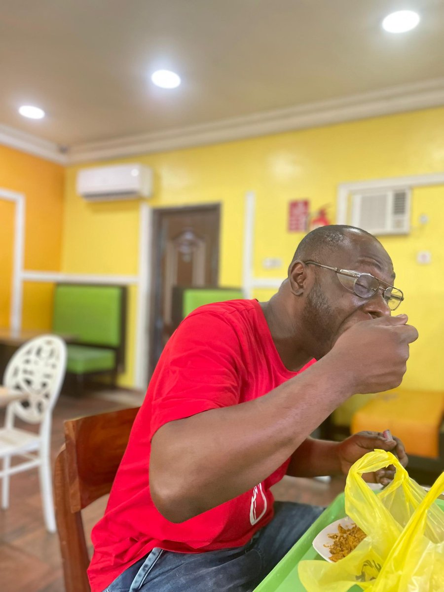 QUBRAH11's tweet image. OMO OLODUN YERAWO 🤭 🤭 🤭 

SOPE PUUURRR 🤩 🤩 🤩 

#WorldCommanderDay
#FishermanDay
#SheGetMoney4Two
#SQUAD
#HappyBirthdayFisherman

@Gooner4romOrua