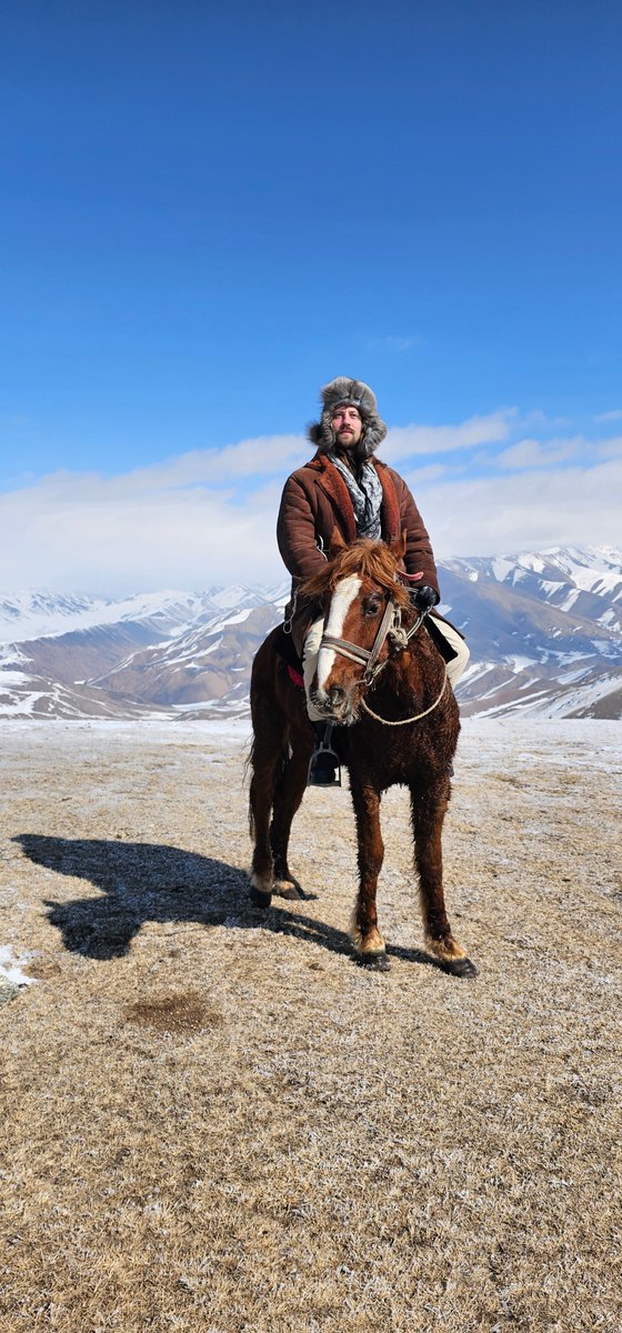 RoguesPhilo's tweet image. I am the teacher you wish you had in college.
I have driven motorcycles throughout the depths of jungles.
I have ridden horseback with nomadic tribes in the harsh winters of the steppe.
My lessons come from tribes, nomads, guerrillas, and farmers.
Welcome to my classroom.