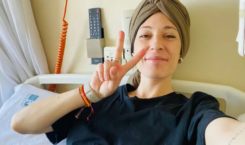 diariodesanse's tweet photo. 🔴⚪️San Sebastián de los Reyes se moviliza para apoyar a Vanessa en su lucha contra un cáncer poco común

➡️Se ha iniciado una campaña de crowfunding para ayudar a una joven vecina de la localidad que sufre un sarcoma desmoplásico

https://t.co/QUUtO9OkzP https://t.co/F3OMfQCpUf