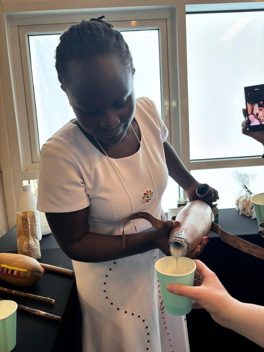 IIN is attending the Global Indigenous Food Systems Workshop organized by COD-ILK (Centers of Distinction on Indigenous and Local Knowledge), providing a space to share our Indigenous foods, knowledge and cultures.