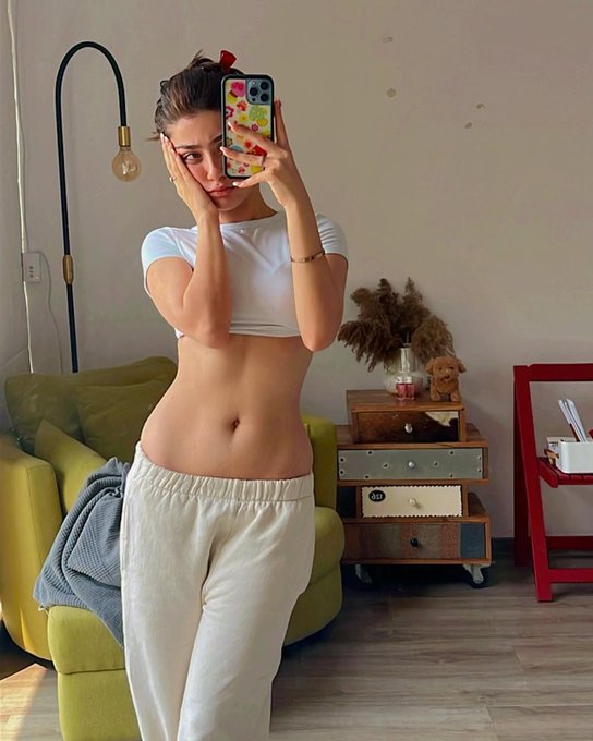 GsBZV04XIAABrk-?format=jpg&name=small