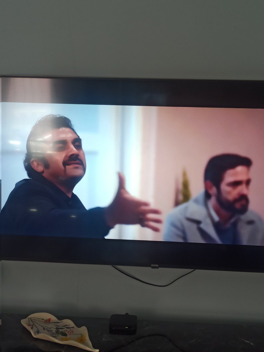 Allah aşkına bu sahneleri kahkaha patlamadan nasıl cektiniz ,koptum yaa 🤣🤣 <a href="/AHMTKURAL/">Ahmet Kural</a>  #Gassal2